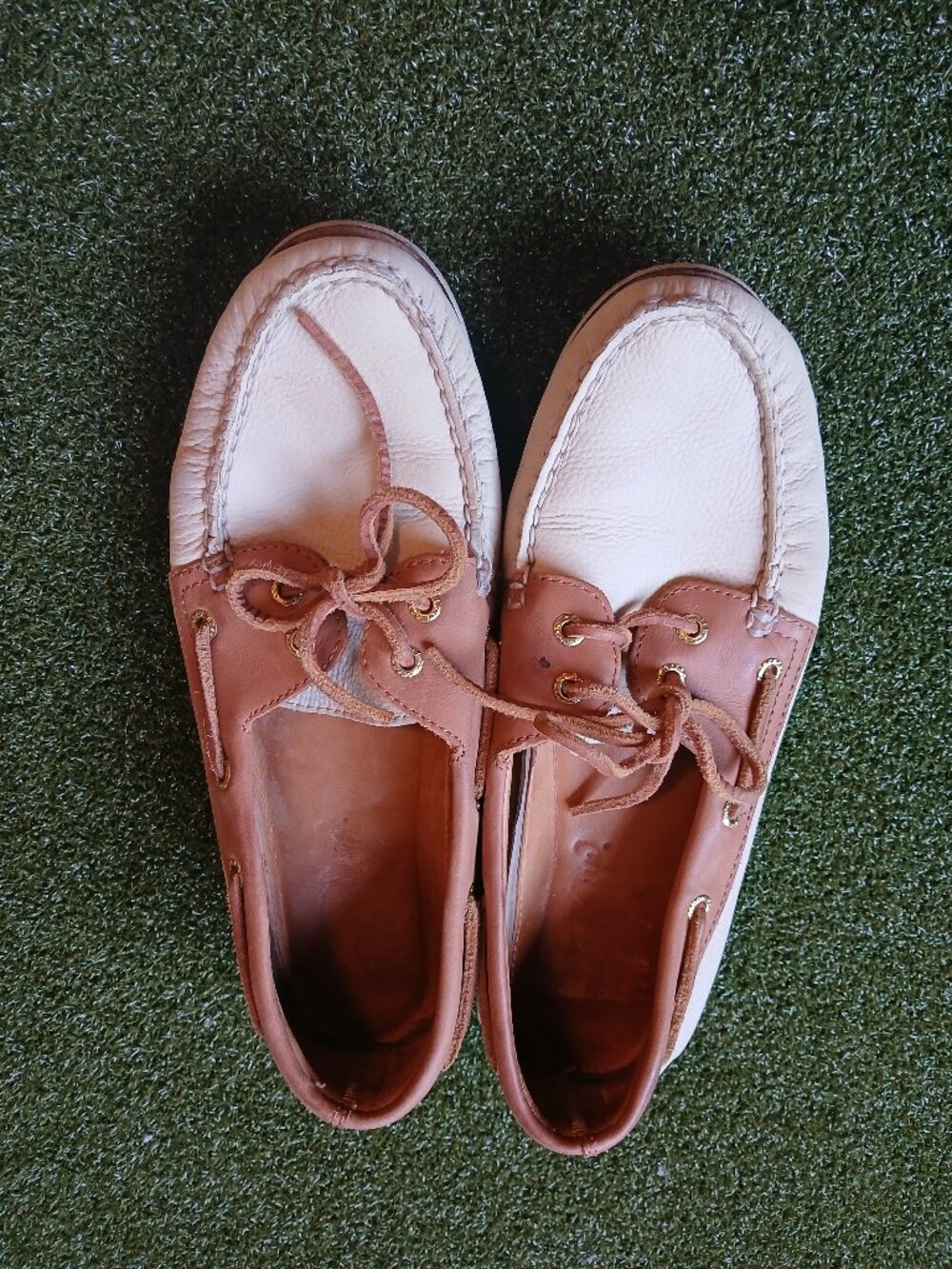 Sperry Top-Sider Authentic Original 2-Eye Boat Shoes Men’s 9.5 Leather Cream/Tan